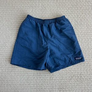 Patagonia Baggies 5” Inseam Men’s Size Small - Navy